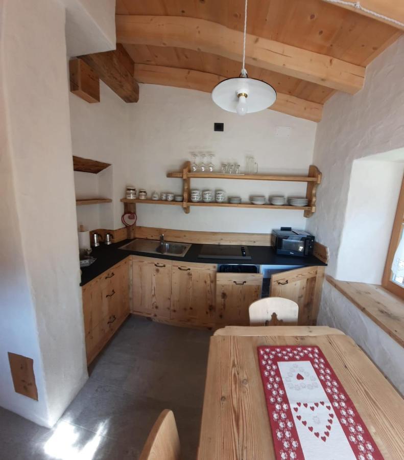 Ospitalita Diffusa Laste Dolomites - Cesa Del Bepo Moro Colle Santa Lucia Exterior foto